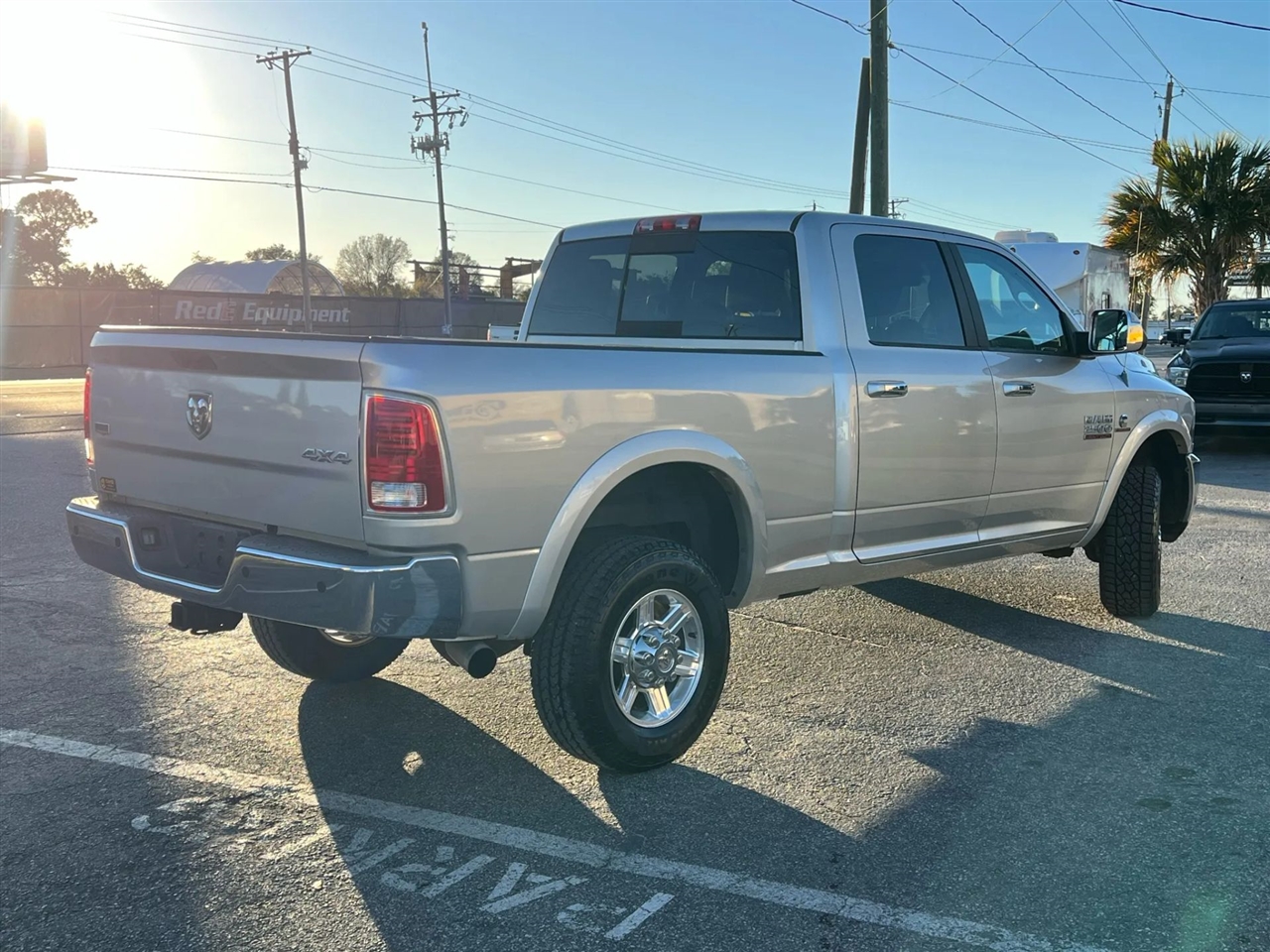 RAM 2500 Laramie Crew Cab SWB 4WD 2013