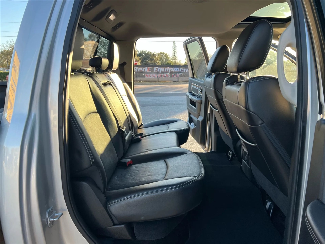 RAM 2500 Laramie Crew Cab SWB 4WD 2013