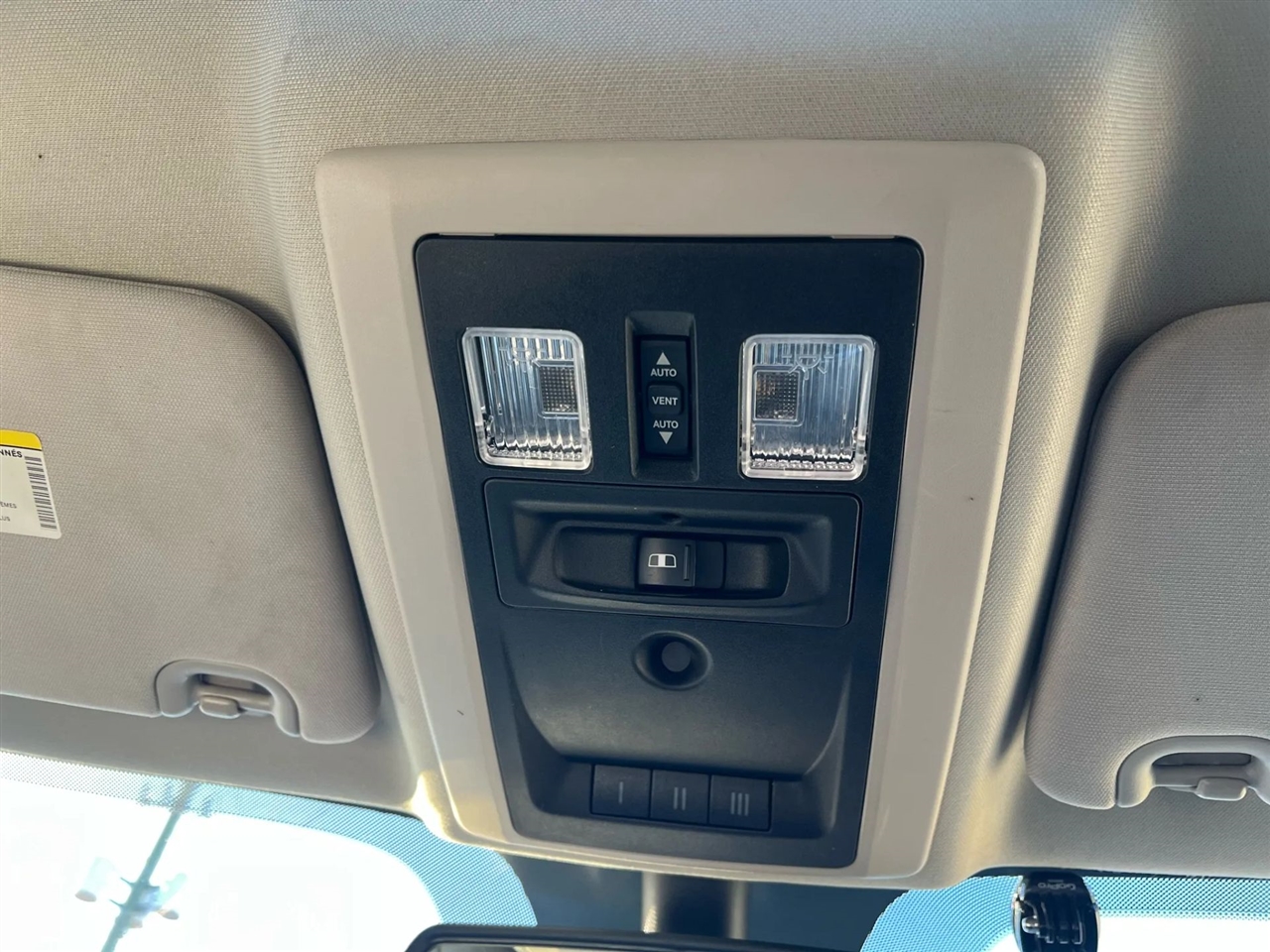 RAM 2500 Laramie Crew Cab SWB 4WD 2013