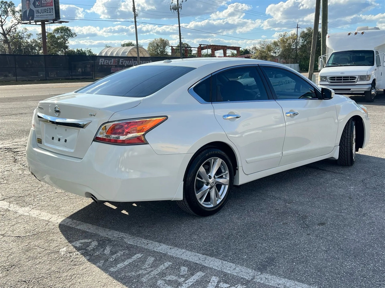 Nissan Altima 2.5 SV 2015