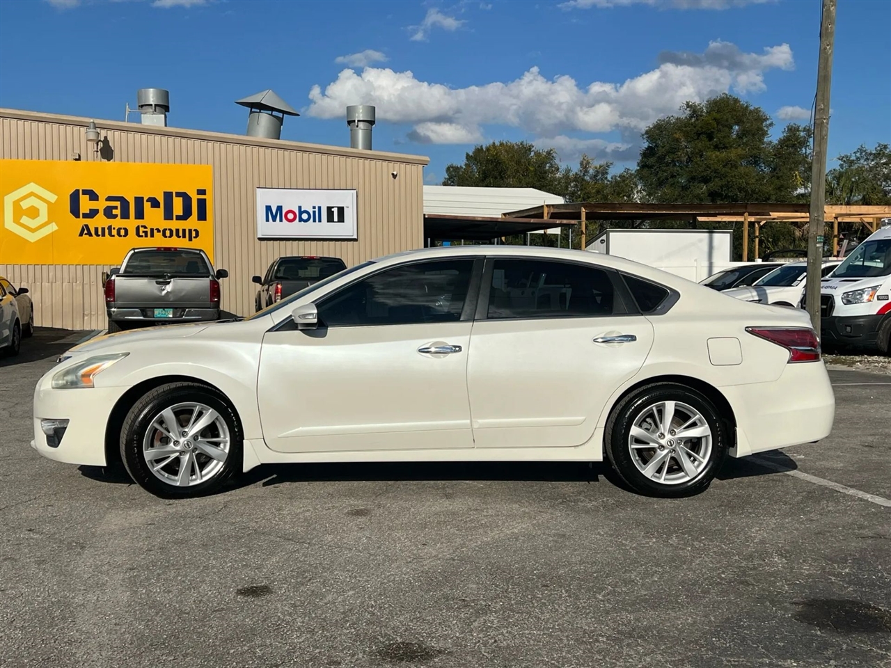Nissan Altima 2.5 SV 2015