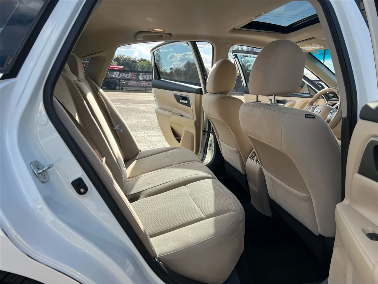 Nissan Altima 2.5 SV 2015