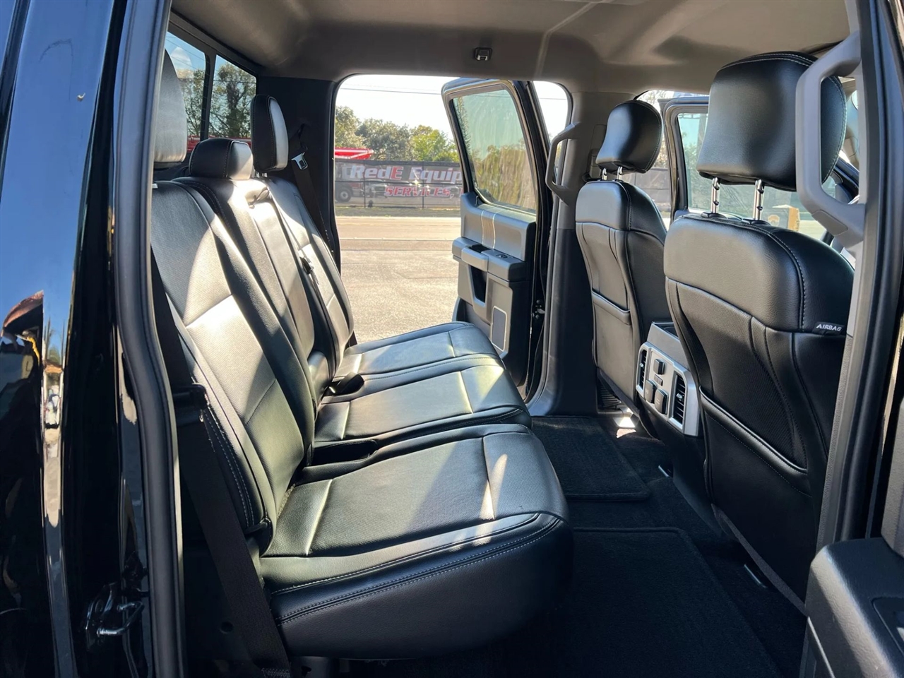 Ford F-150 Lariat SuperCrew 5.5-ft. Bed 4WD 2017