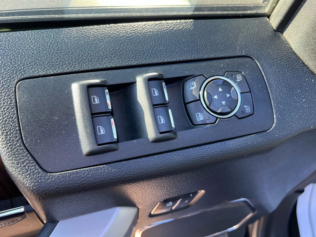 Ford F-150 Lariat SuperCrew 5.5-ft. Bed 4WD 2017