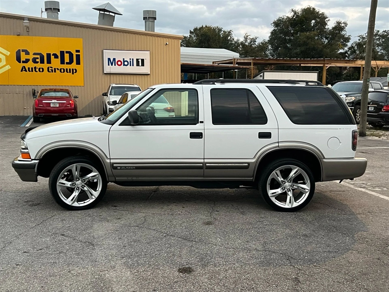 Chevrolet Blazer LT 4-Door 2WD 2000