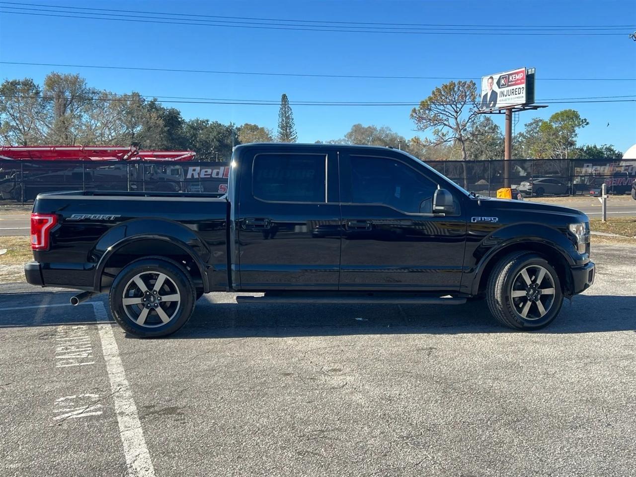 Ford F-150 XLT SuperCrew 5.5-ft. Bed 2WD 2016