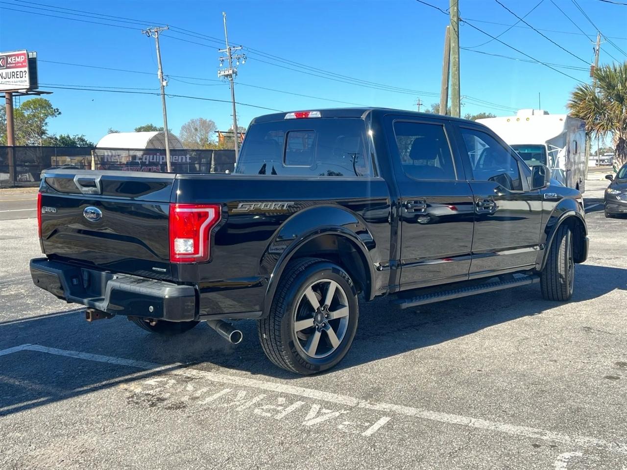 Ford F-150 XLT SuperCrew 5.5-ft. Bed 2WD 2016