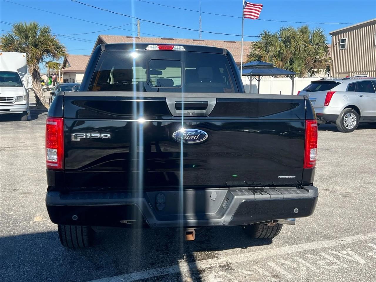 Ford F-150 XLT SuperCrew 5.5-ft. Bed 2WD 2016