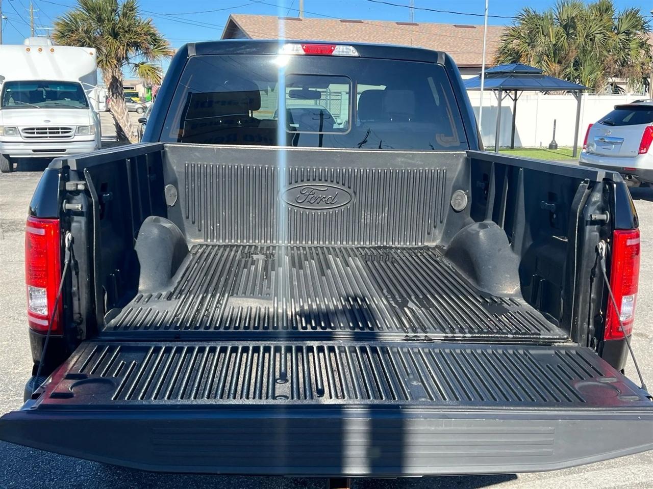 Ford F-150 XLT SuperCrew 5.5-ft. Bed 2WD 2016