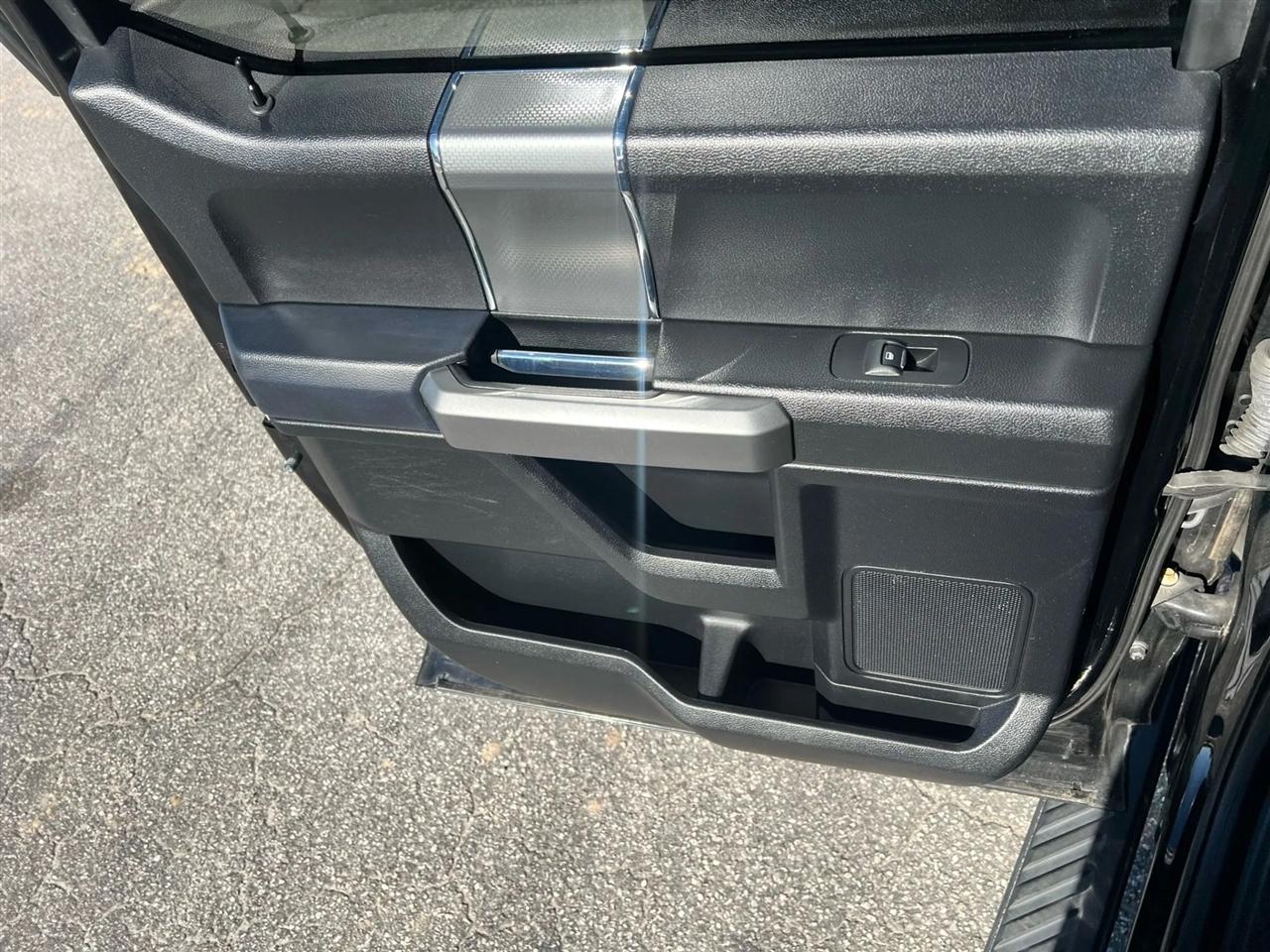 Ford F-150 XLT SuperCrew 5.5-ft. Bed 2WD 2016