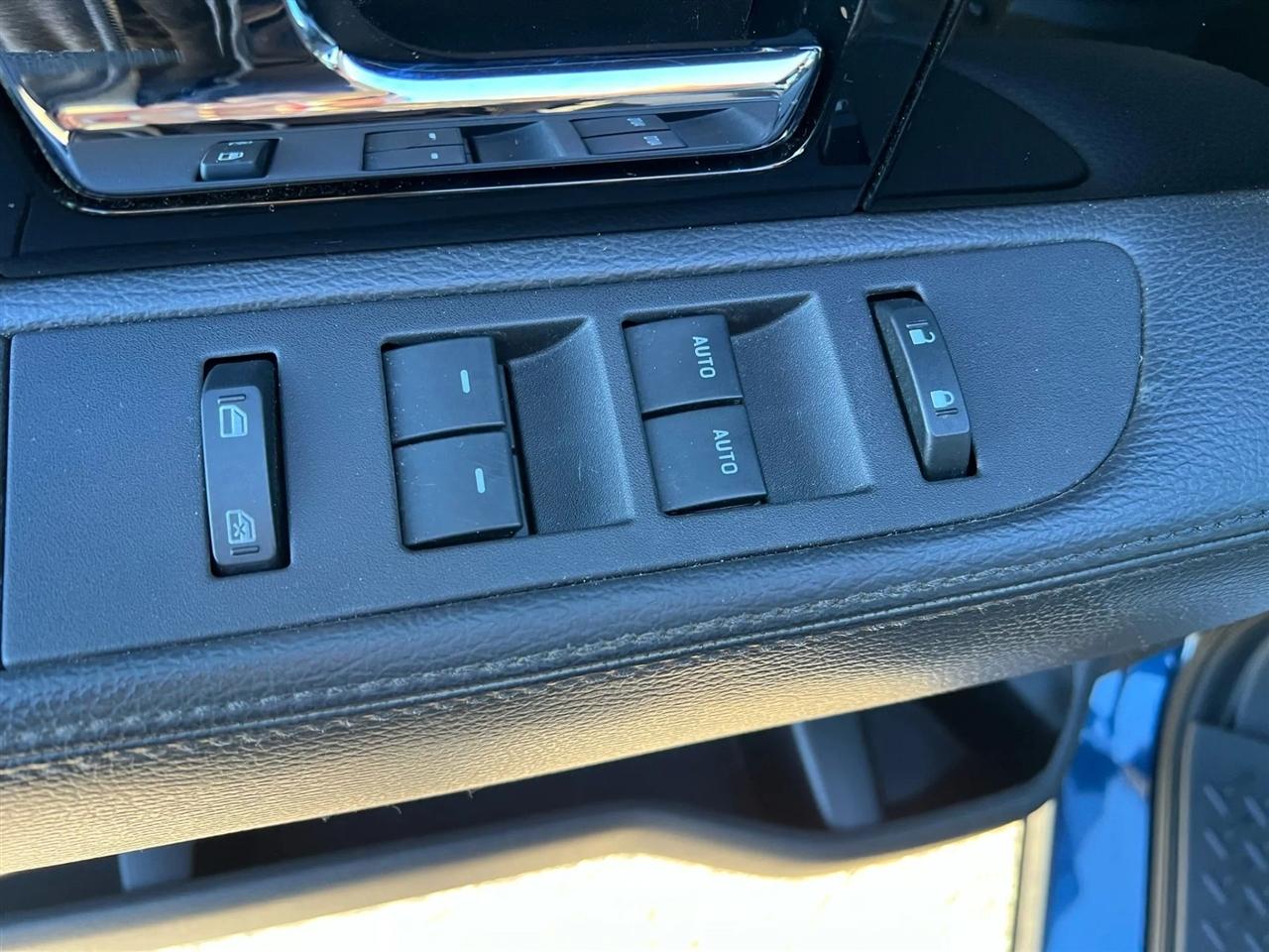 Ford F-150 Limited 4WD SuperCrew 5.5' Box 2014