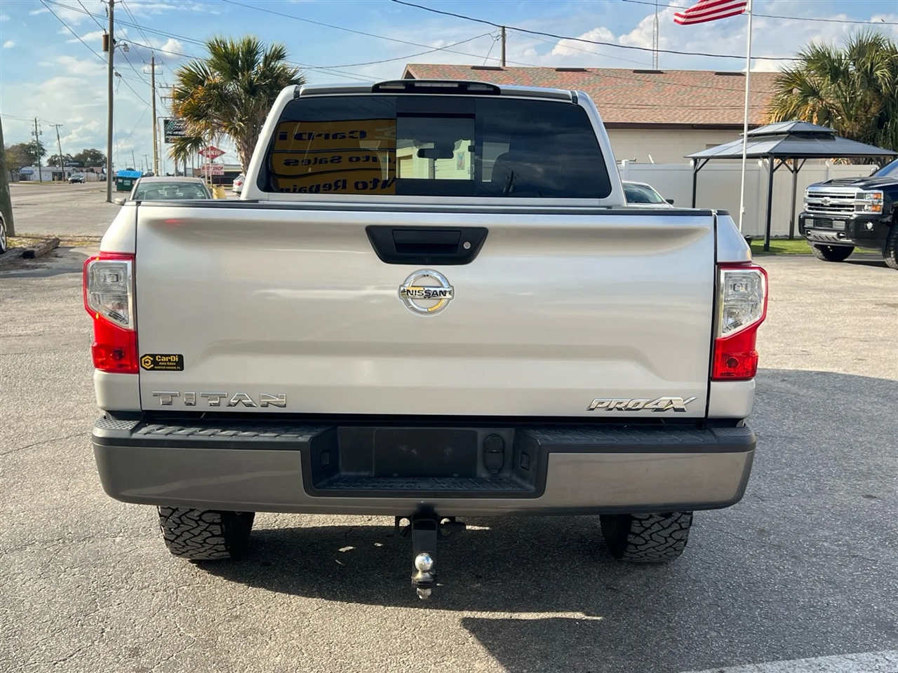 Nissan Titan PRO-4X Crew Cab 4WD 2017