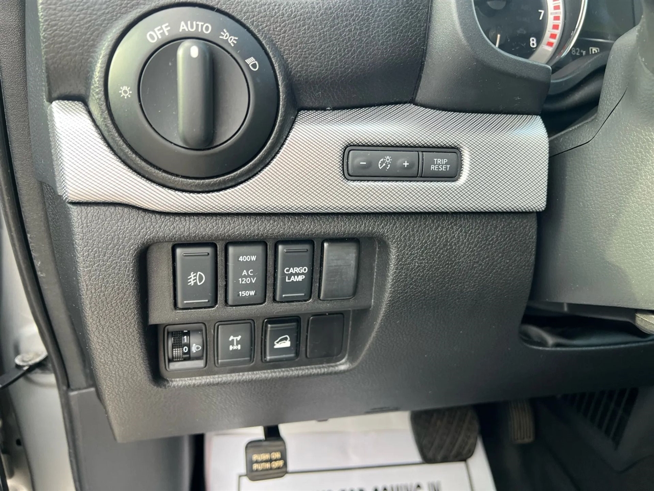 Nissan Titan PRO-4X Crew Cab 4WD 2017