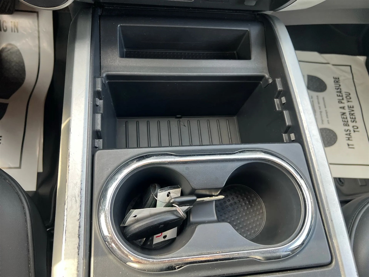 Nissan Titan PRO-4X Crew Cab 4WD 2017