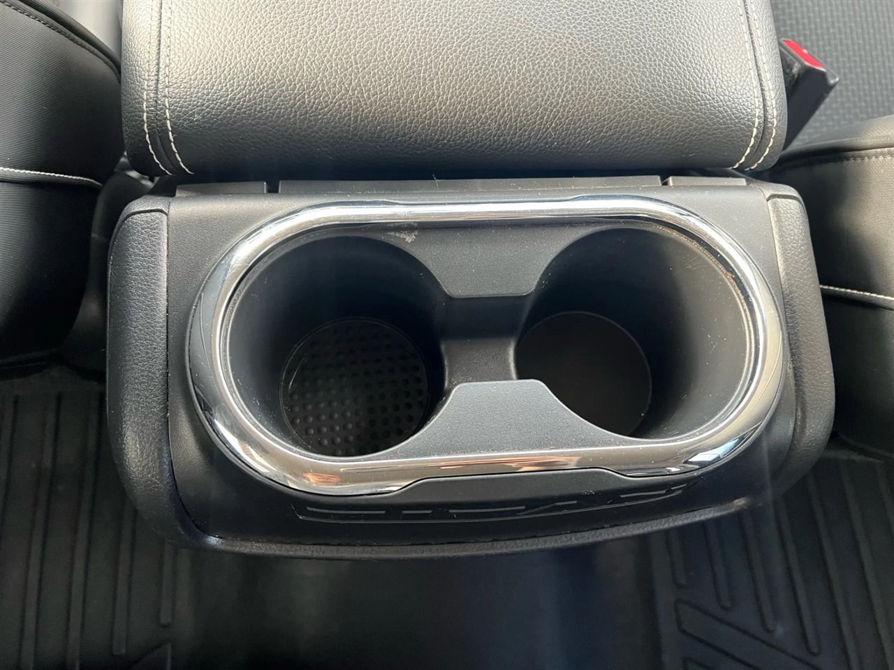 Nissan Titan PRO-4X Crew Cab 4WD 2017