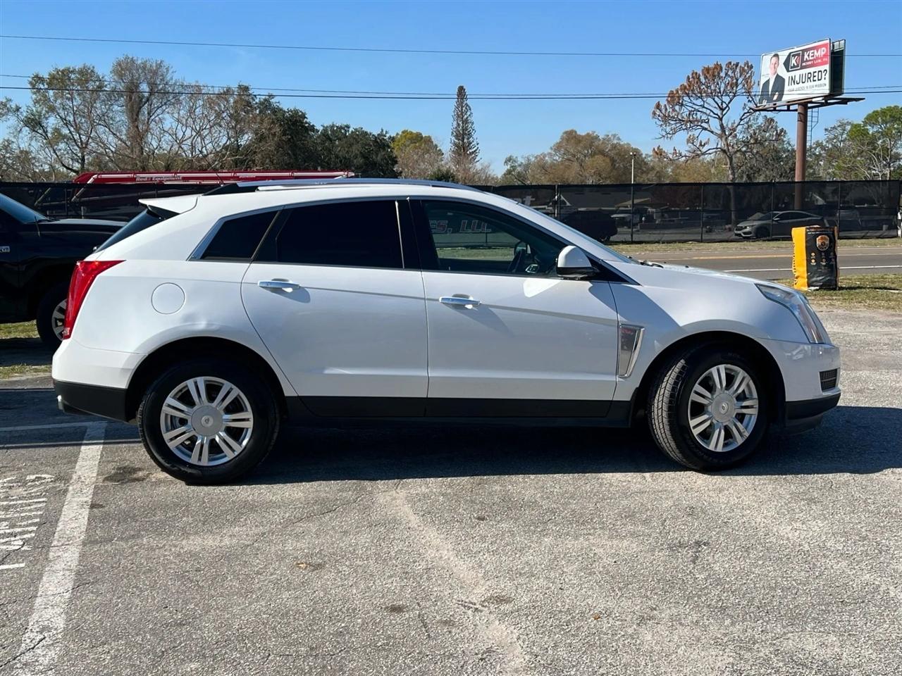 Cadillac SRX Luxury Collection FWD 2015