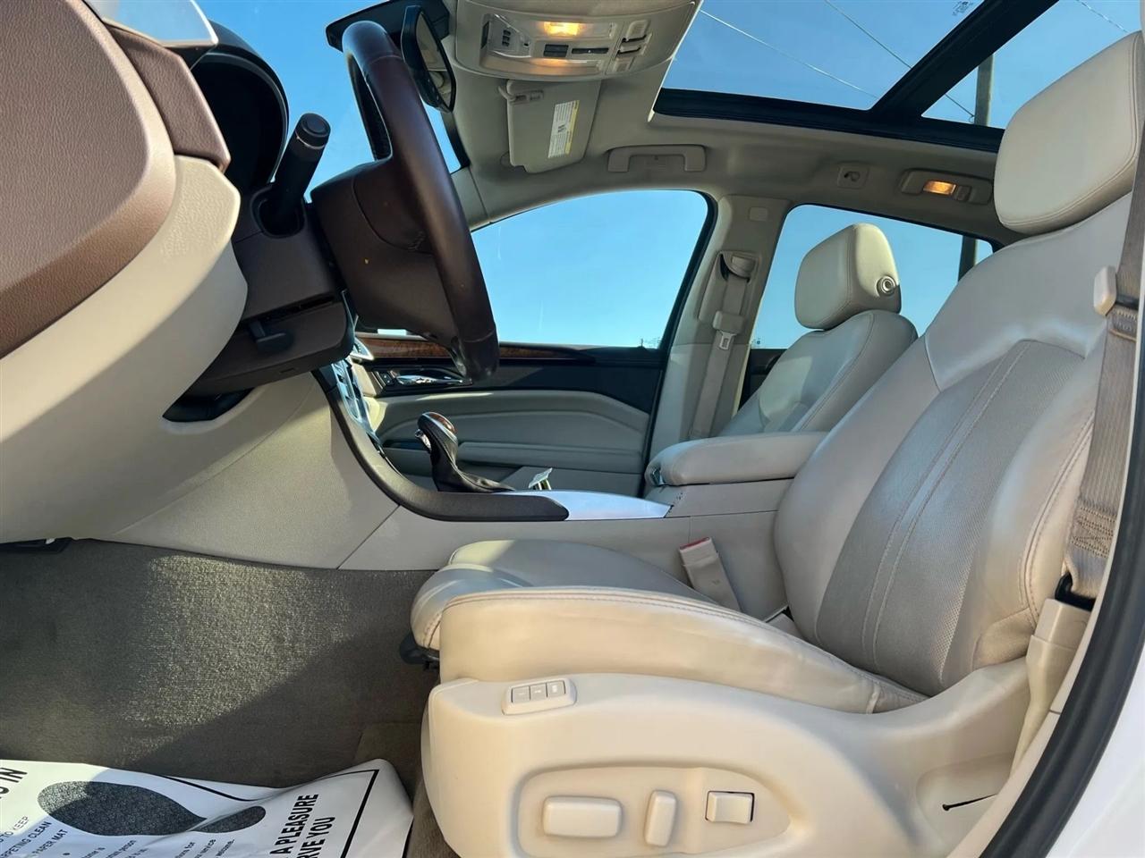 Cadillac SRX Luxury Collection FWD 2015