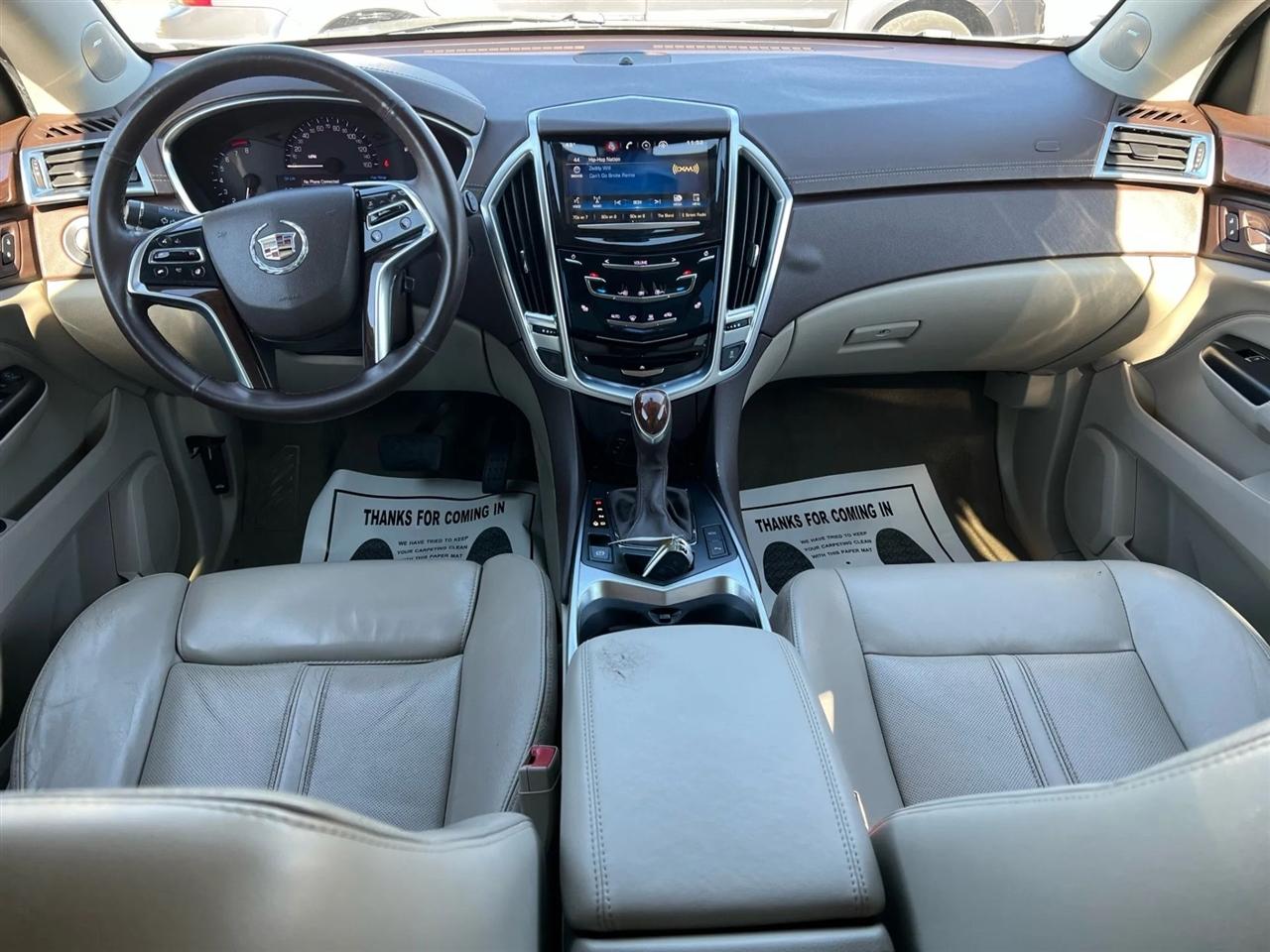 Cadillac SRX Luxury Collection FWD 2015