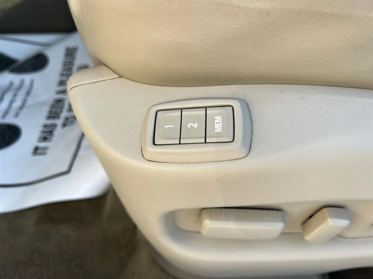 Cadillac SRX Luxury Collection FWD 2015