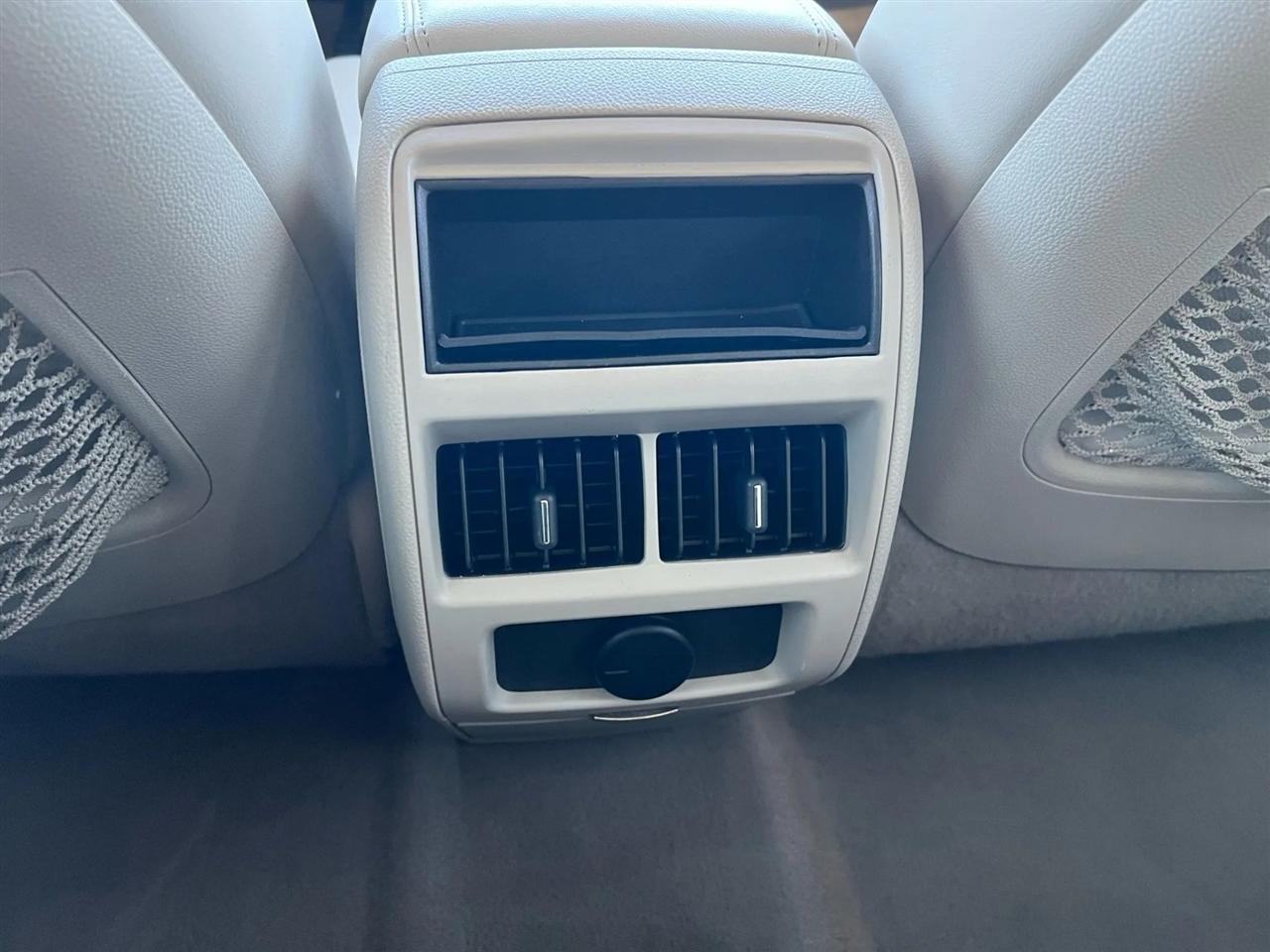 Cadillac SRX Luxury Collection FWD 2015