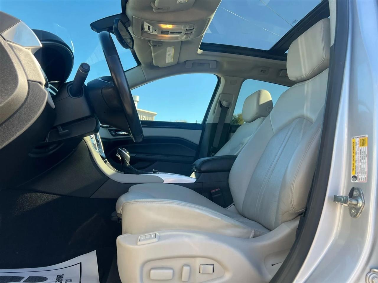 Cadillac SRX Luxury Collection FWD 2014