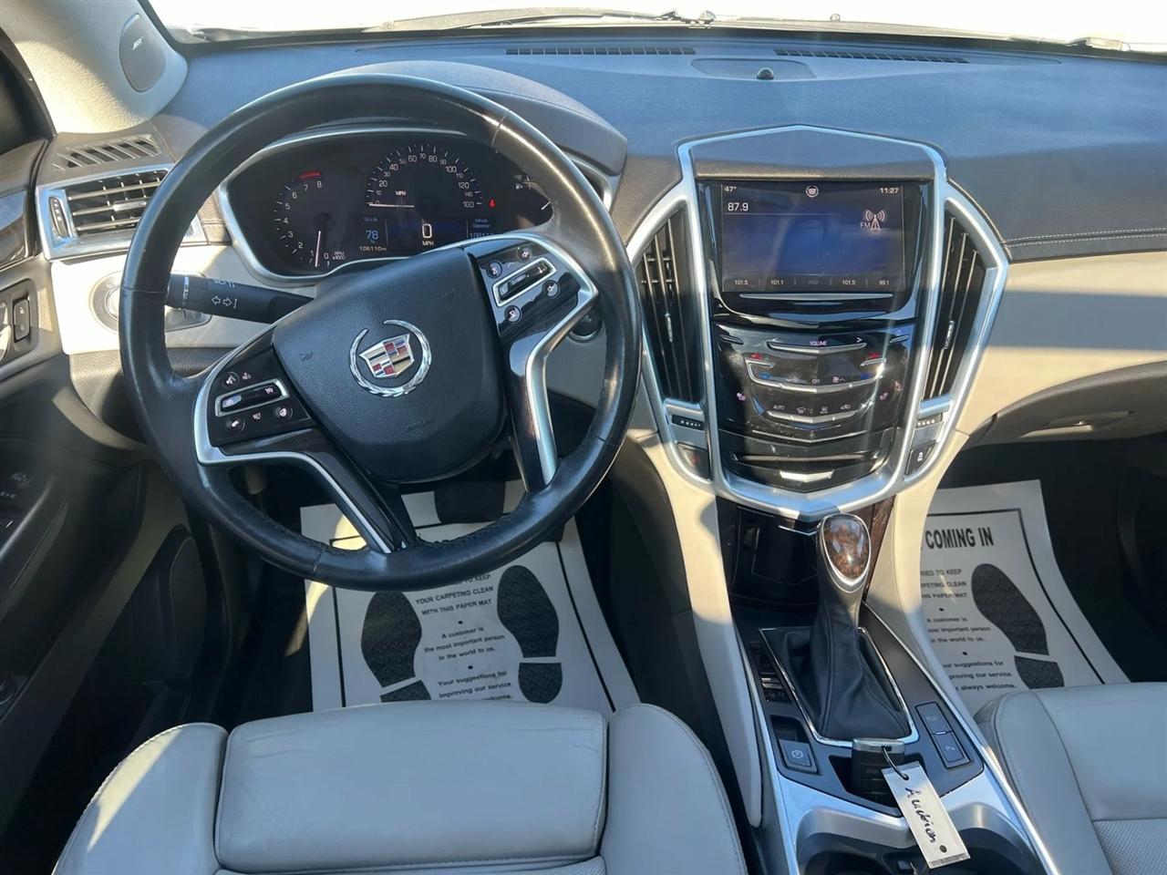 Cadillac SRX Luxury Collection FWD 2014