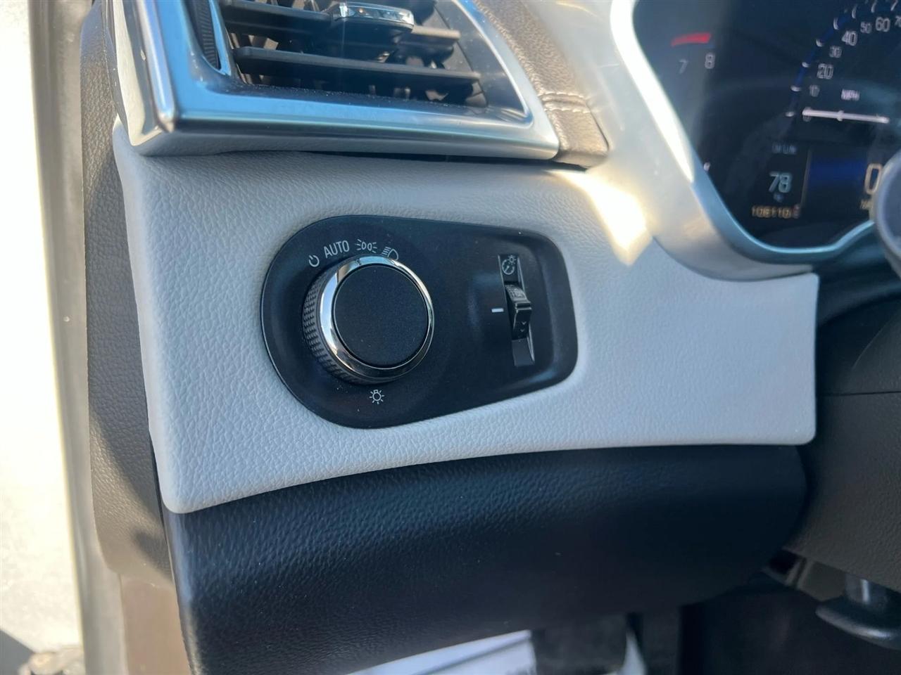 Cadillac SRX Luxury Collection FWD 2014