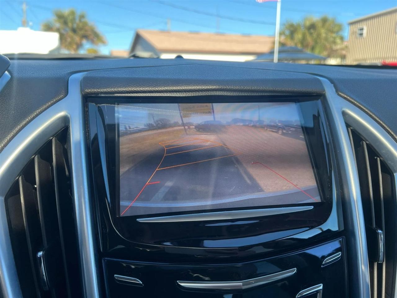 Cadillac SRX Luxury Collection FWD 2014