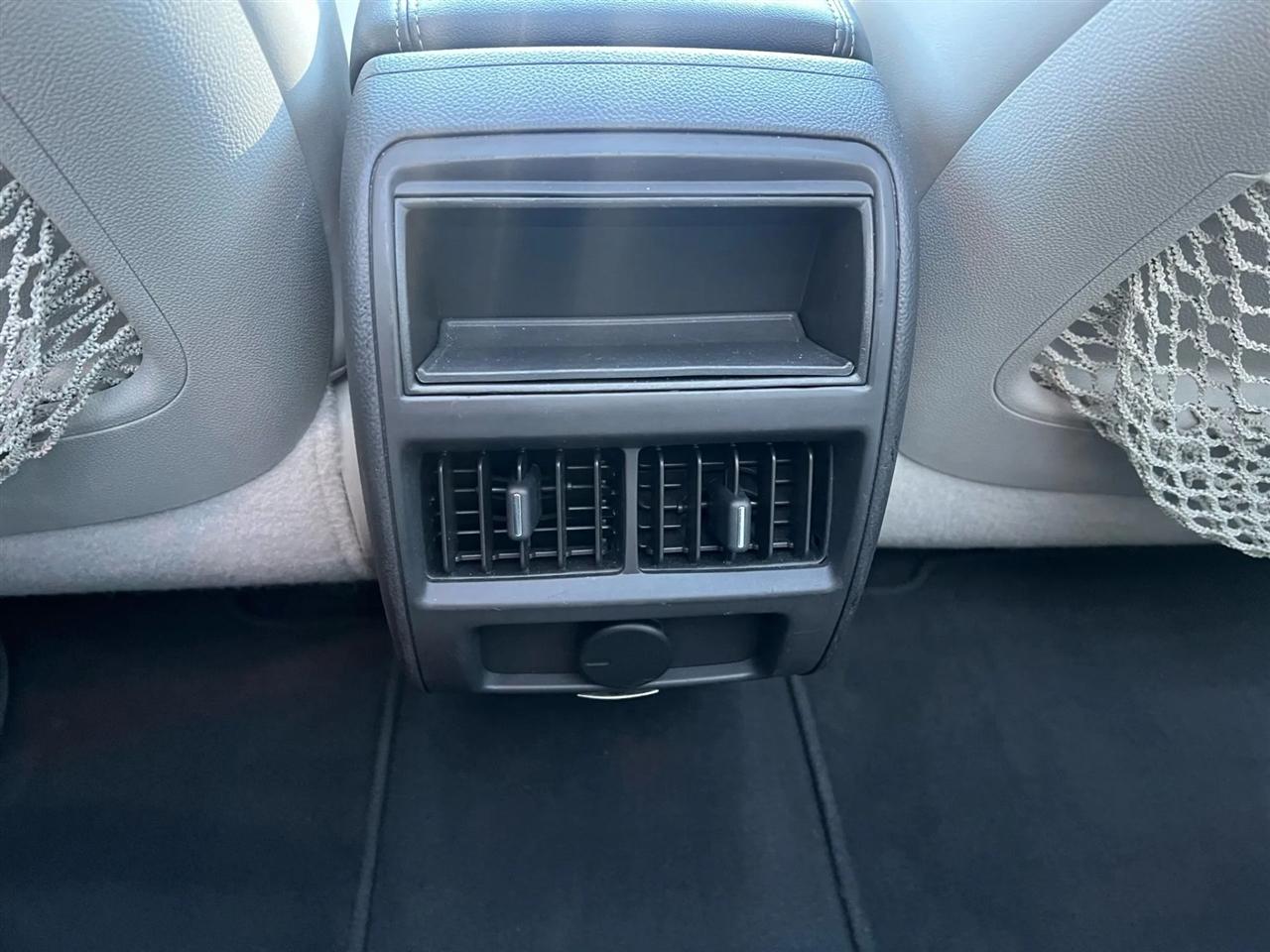 Cadillac SRX Luxury Collection FWD 2014