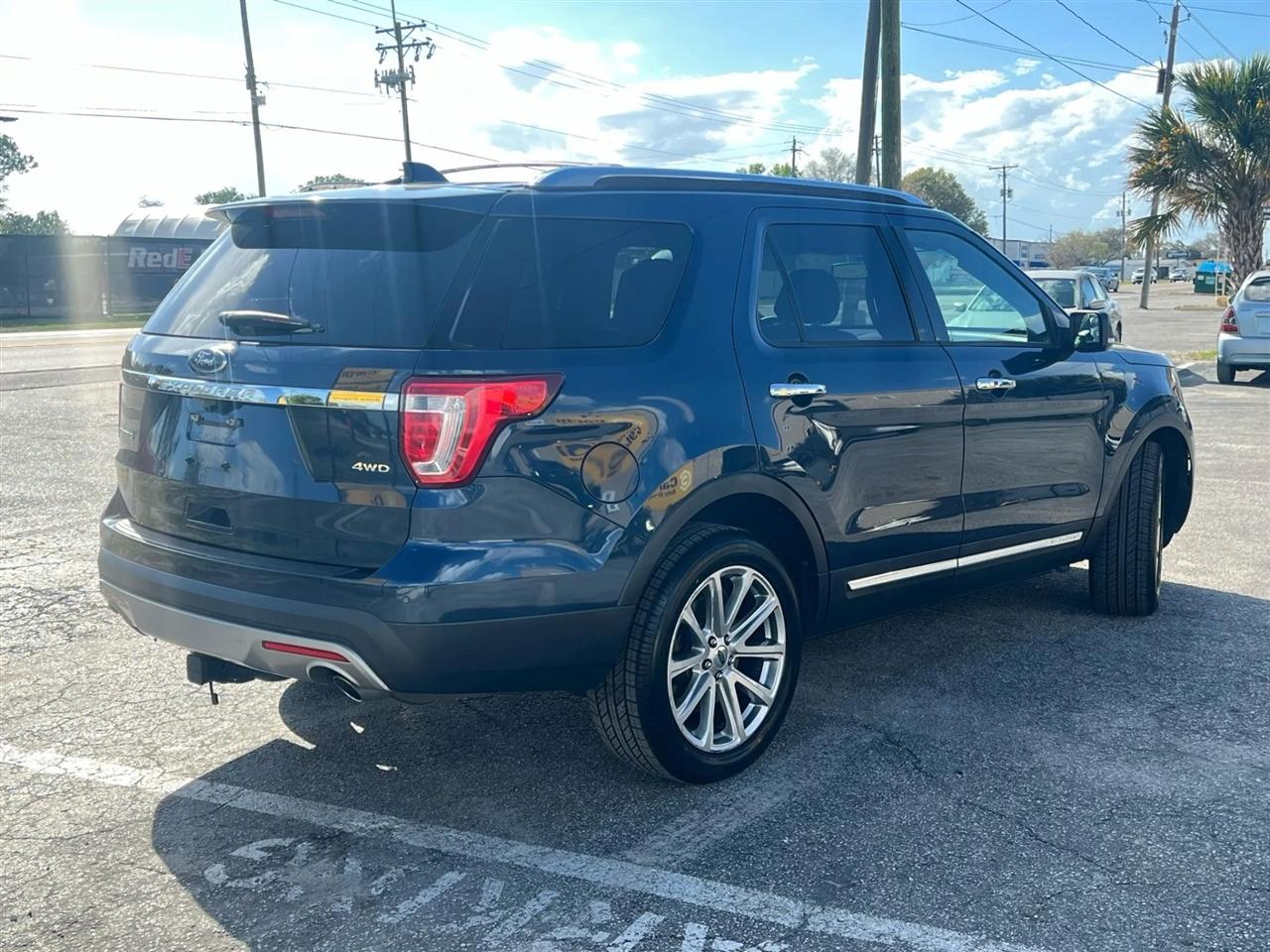 Ford Explorer Limited 4WD 2016