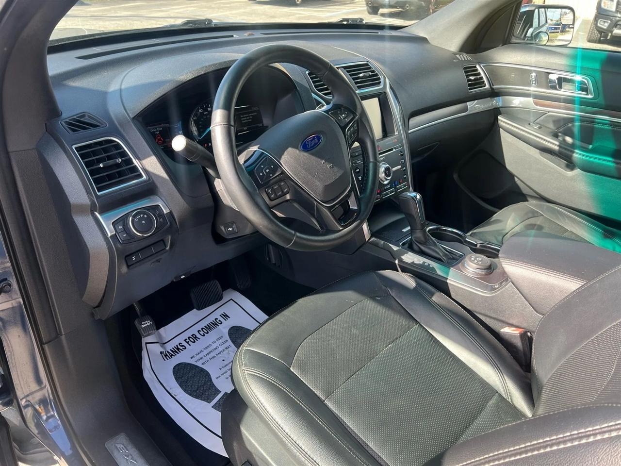 Ford Explorer Limited 4WD 2016