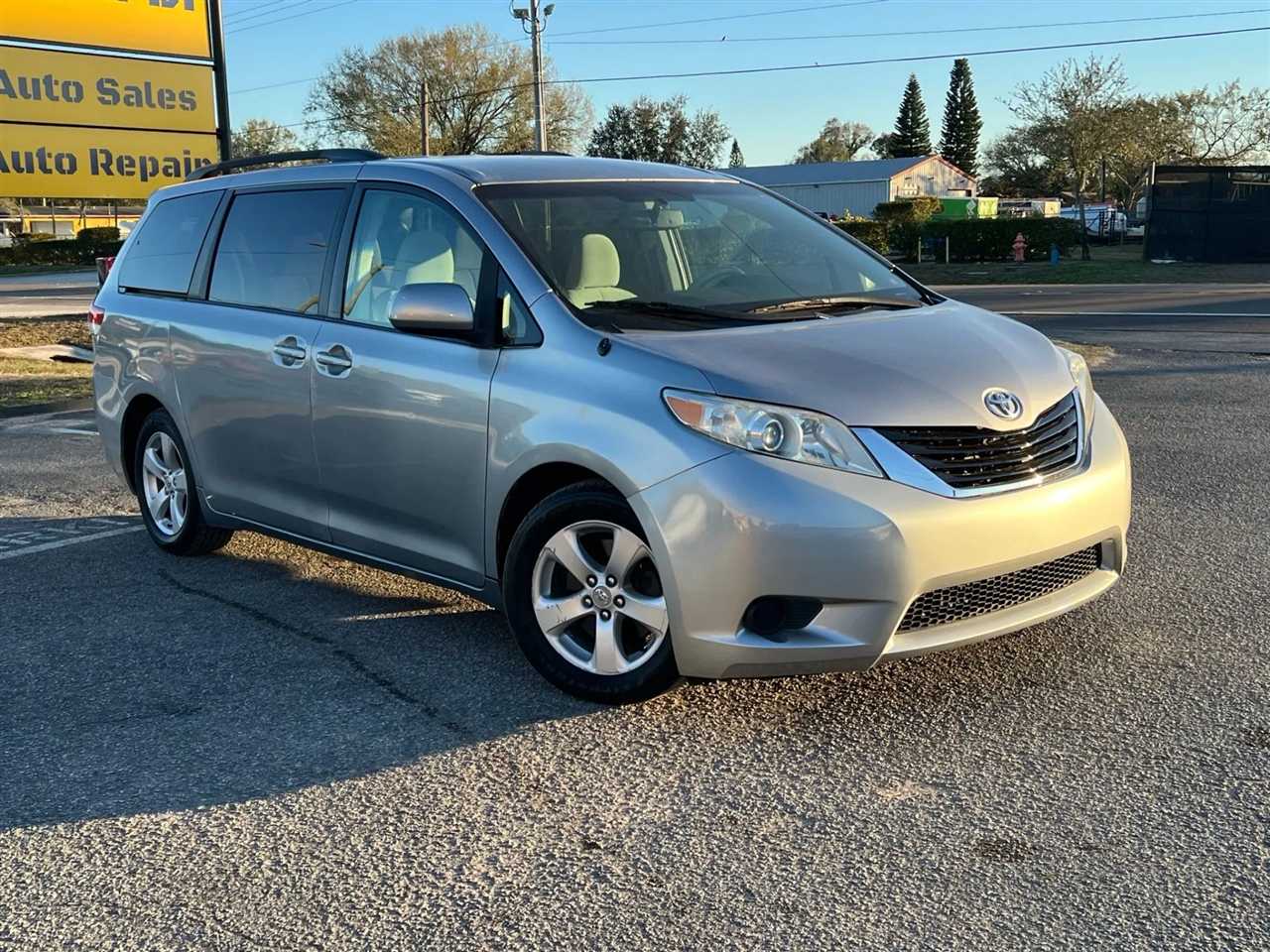 2011 Toyota Sienna