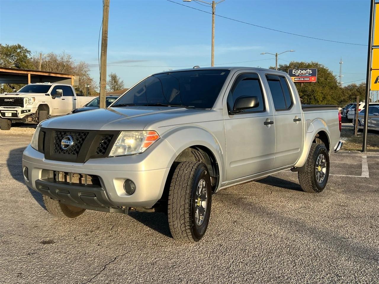 Nissan Frontier SV Crew Cab 2WD 2016
