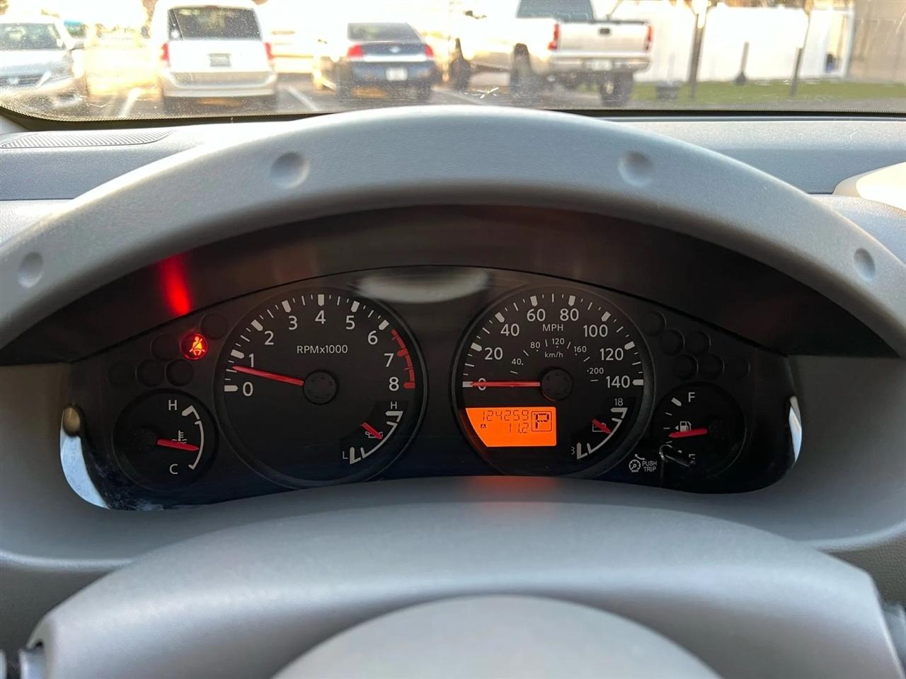 Nissan Frontier SV Crew Cab 2WD 2016