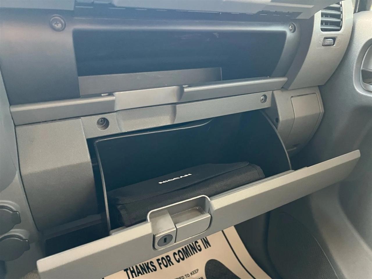 Nissan Frontier SV Crew Cab 2WD 2016