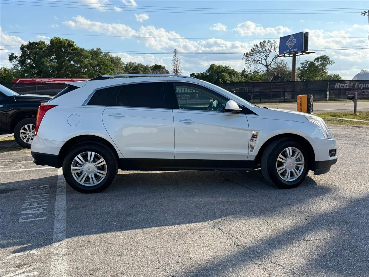 Cadillac SRX Luxury Collection 2010
