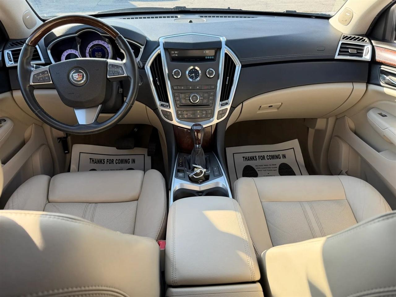 Cadillac SRX Luxury Collection 2010