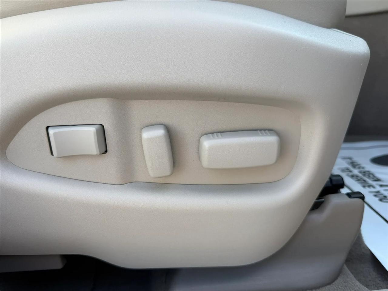 Cadillac SRX Luxury Collection 2010