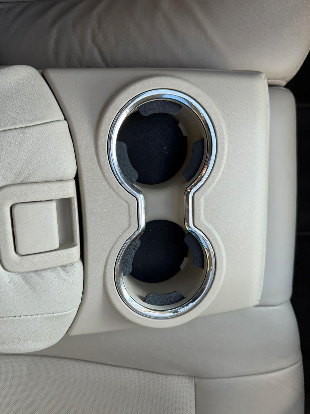 Cadillac SRX Luxury Collection 2010