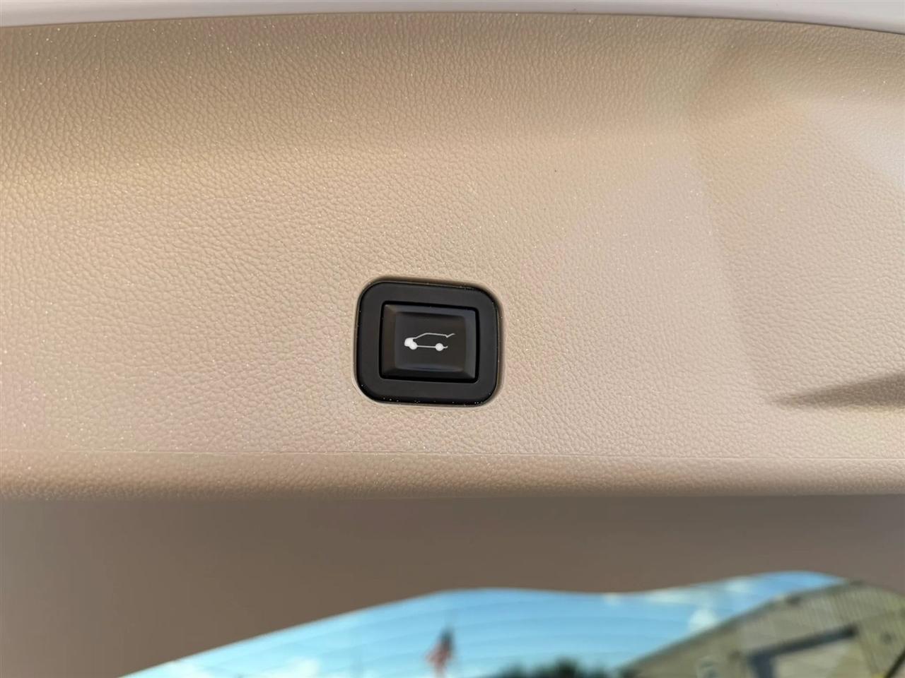 Cadillac SRX Luxury Collection 2010