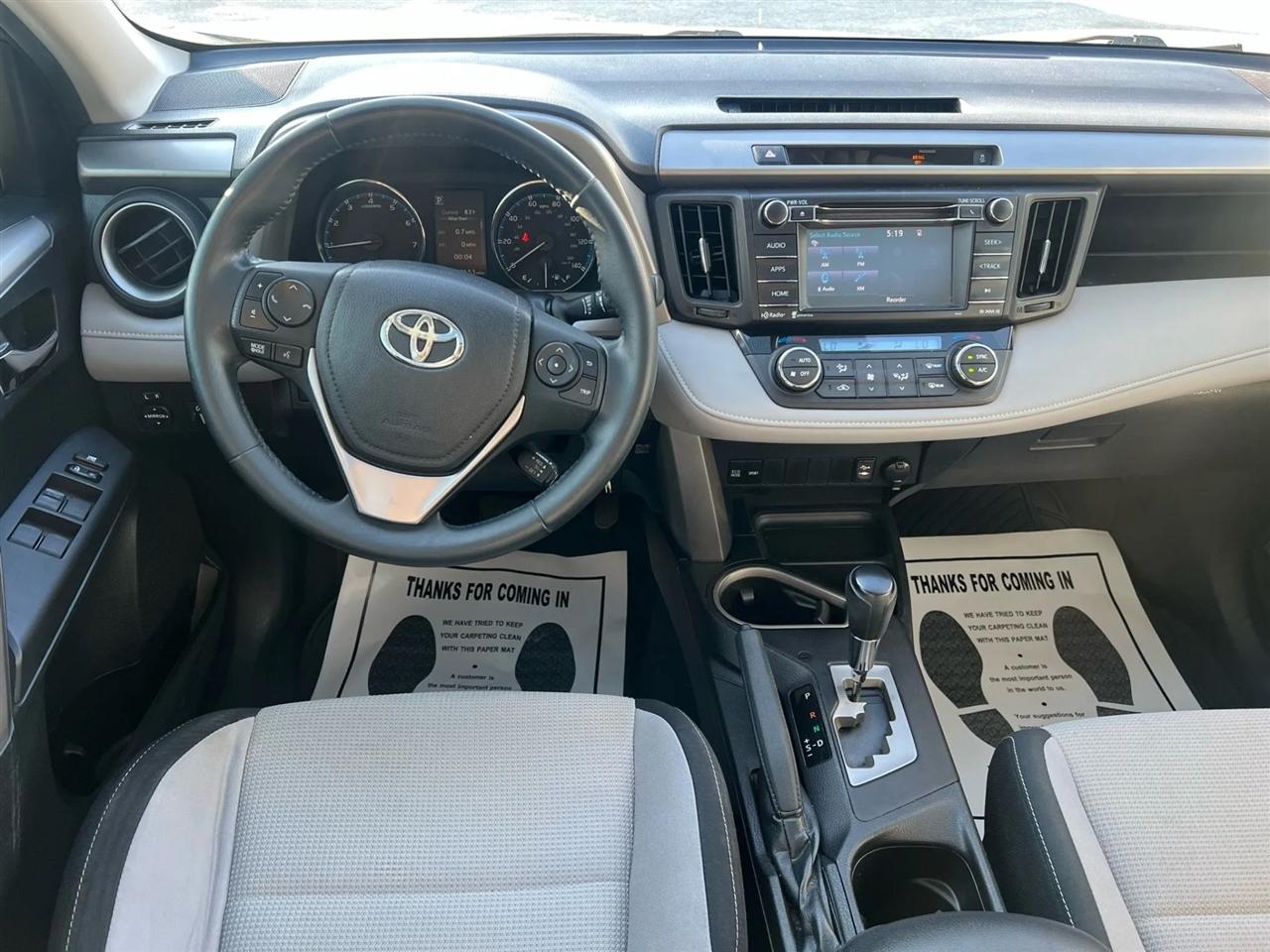 Toyota RAV4 XLE AWD 2016