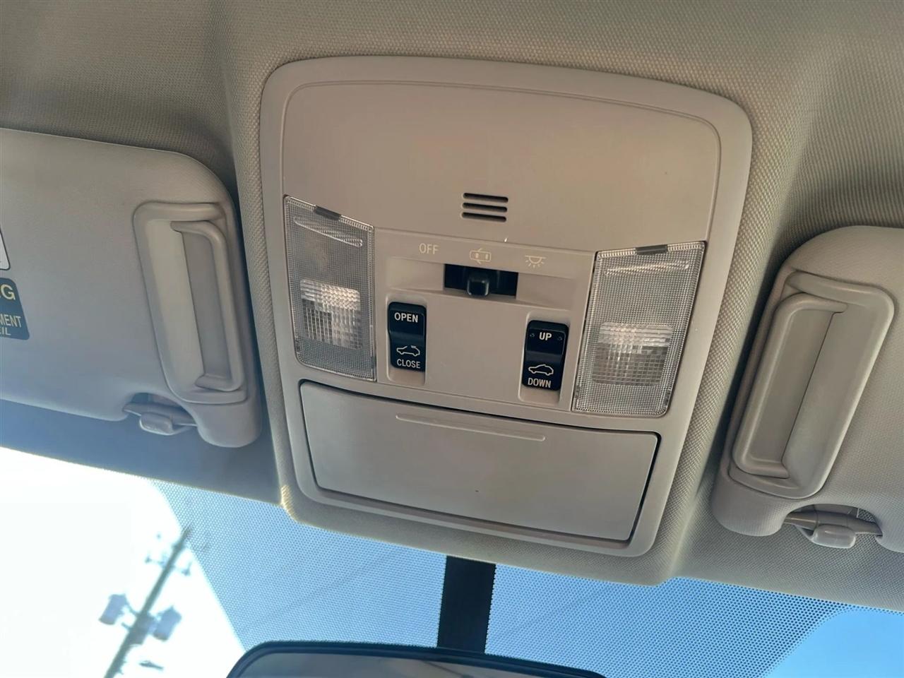 Toyota RAV4 XLE AWD 2016