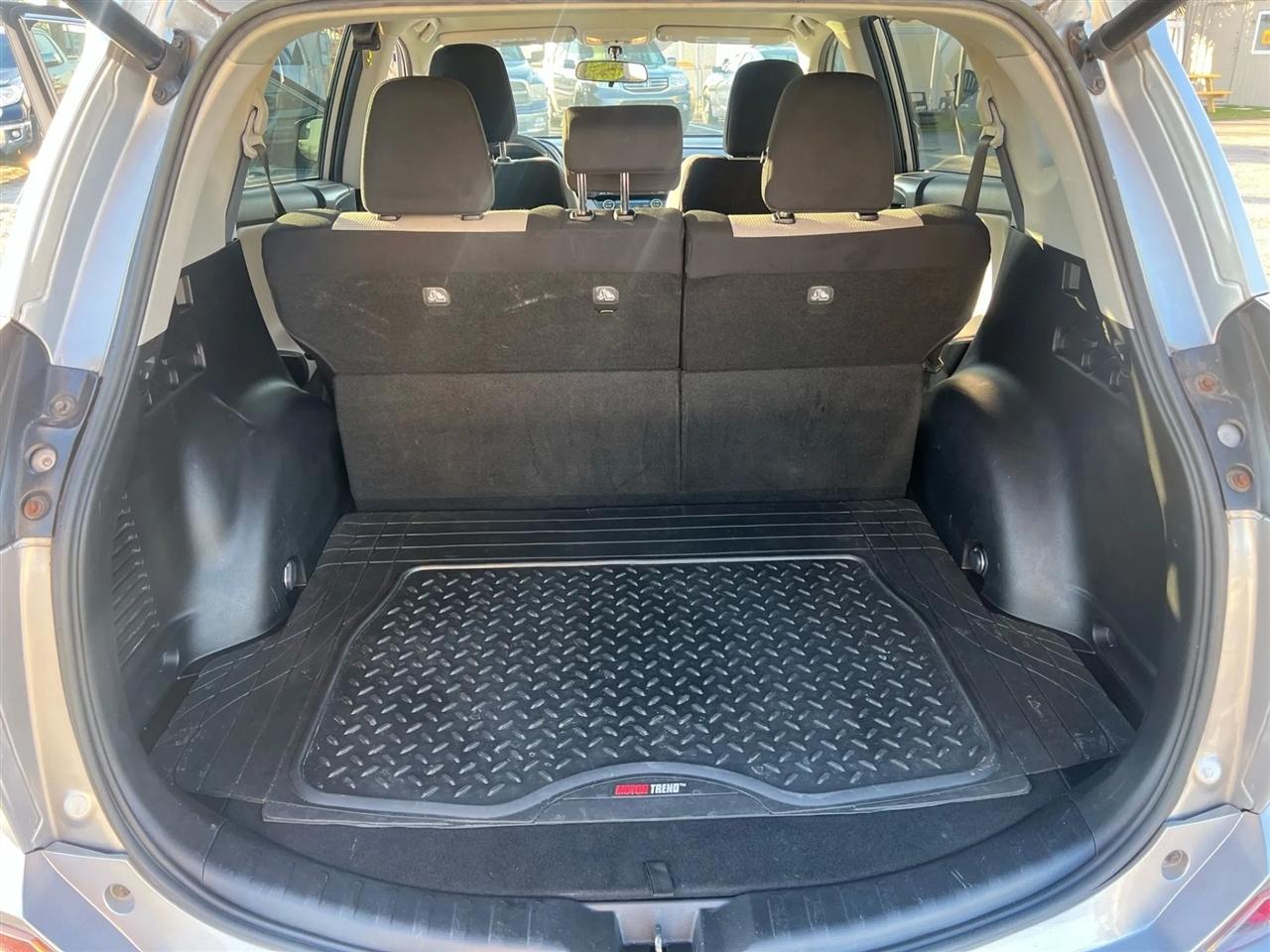 Toyota RAV4 XLE AWD 2016