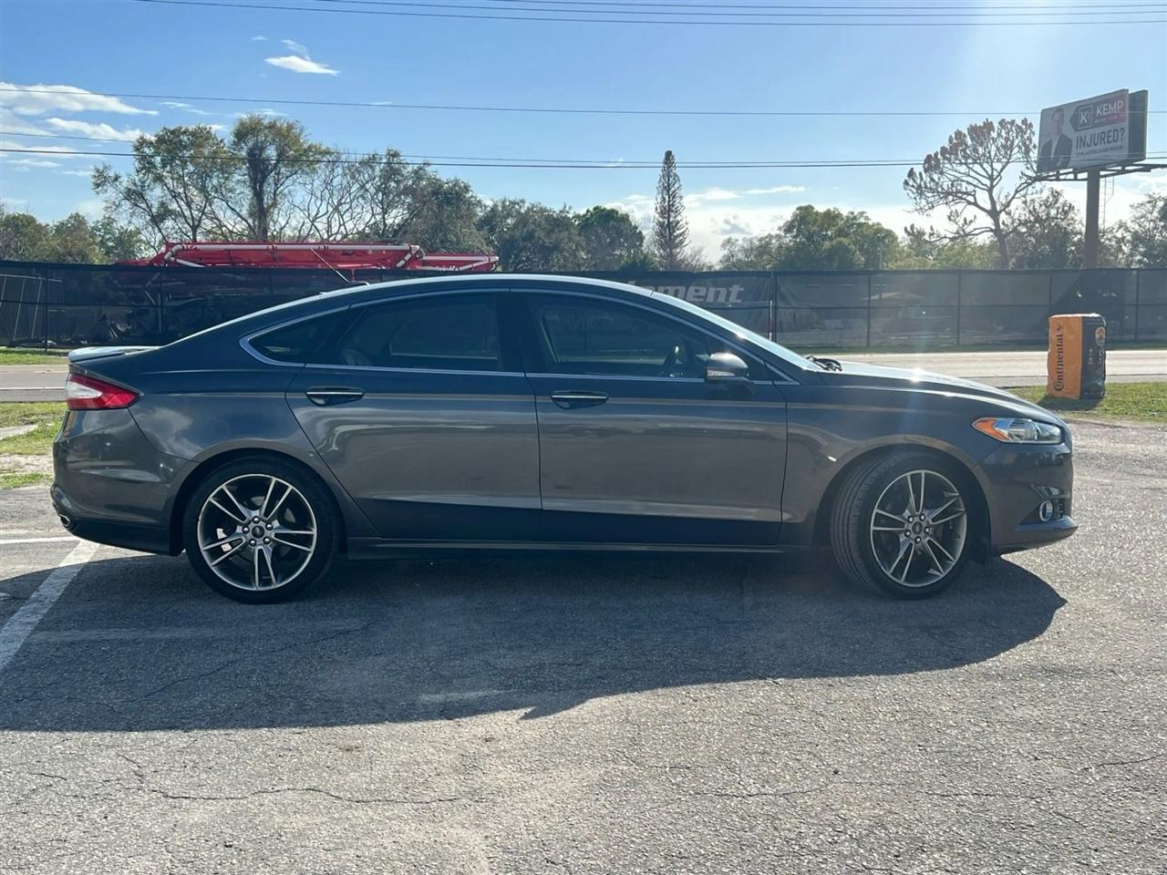 Ford Fusion Titanium 2015