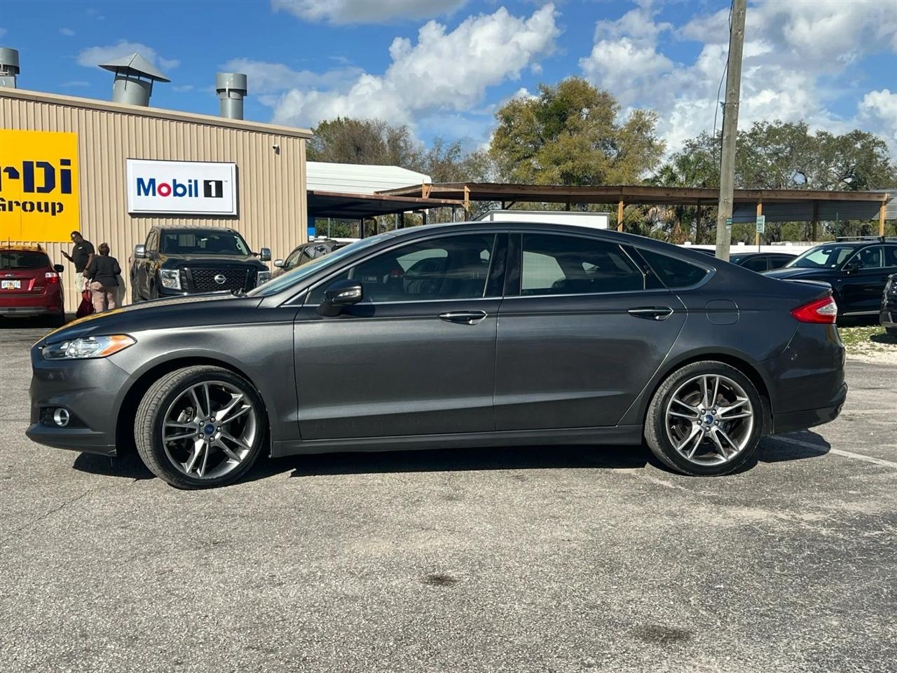 Ford Fusion Titanium 2015