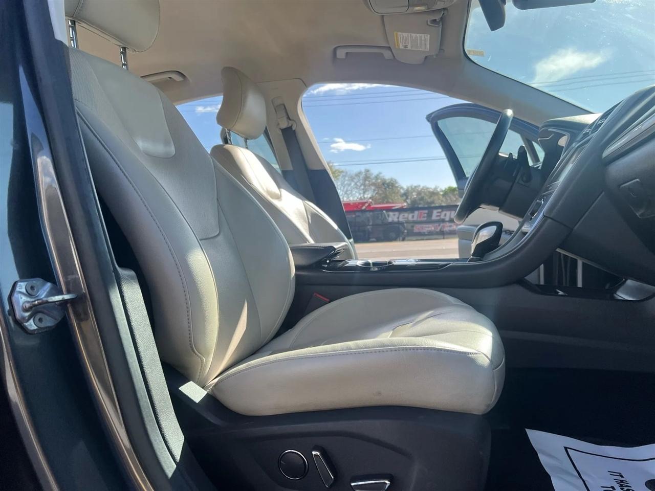 Ford Fusion Titanium 2015