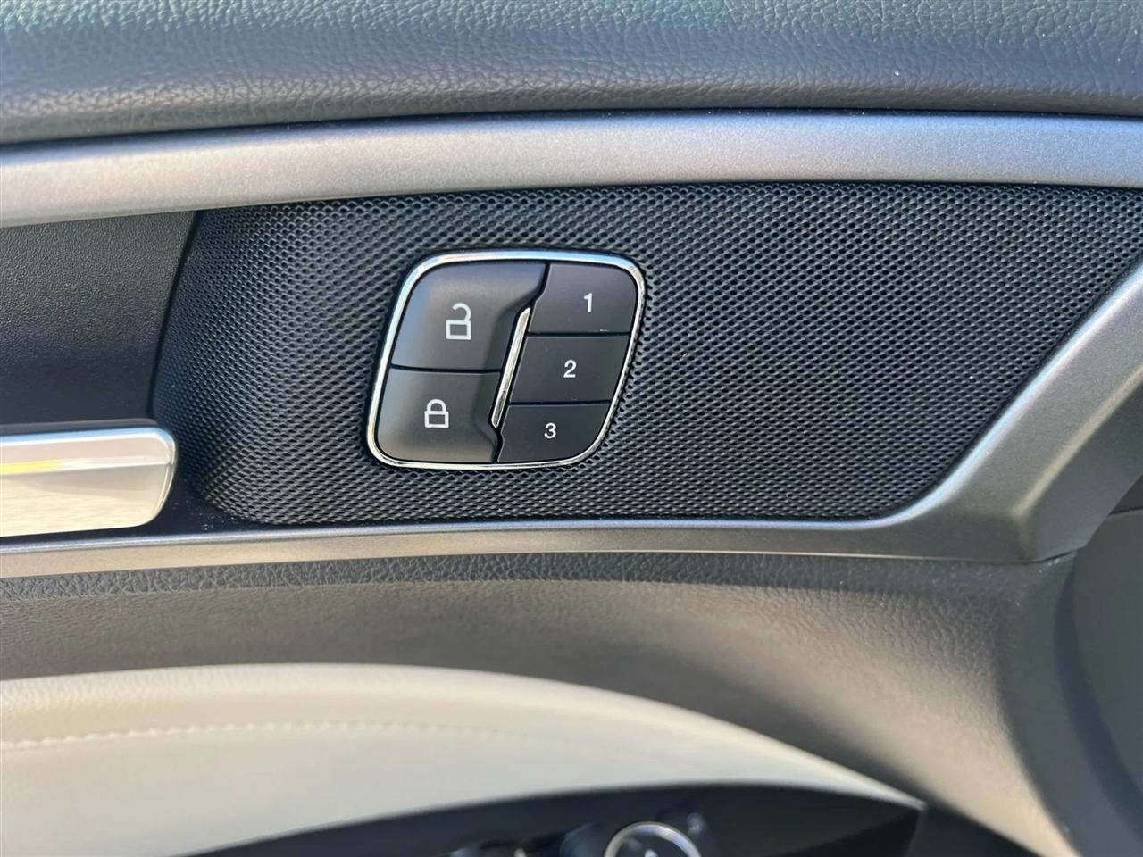 Ford Fusion Titanium 2015