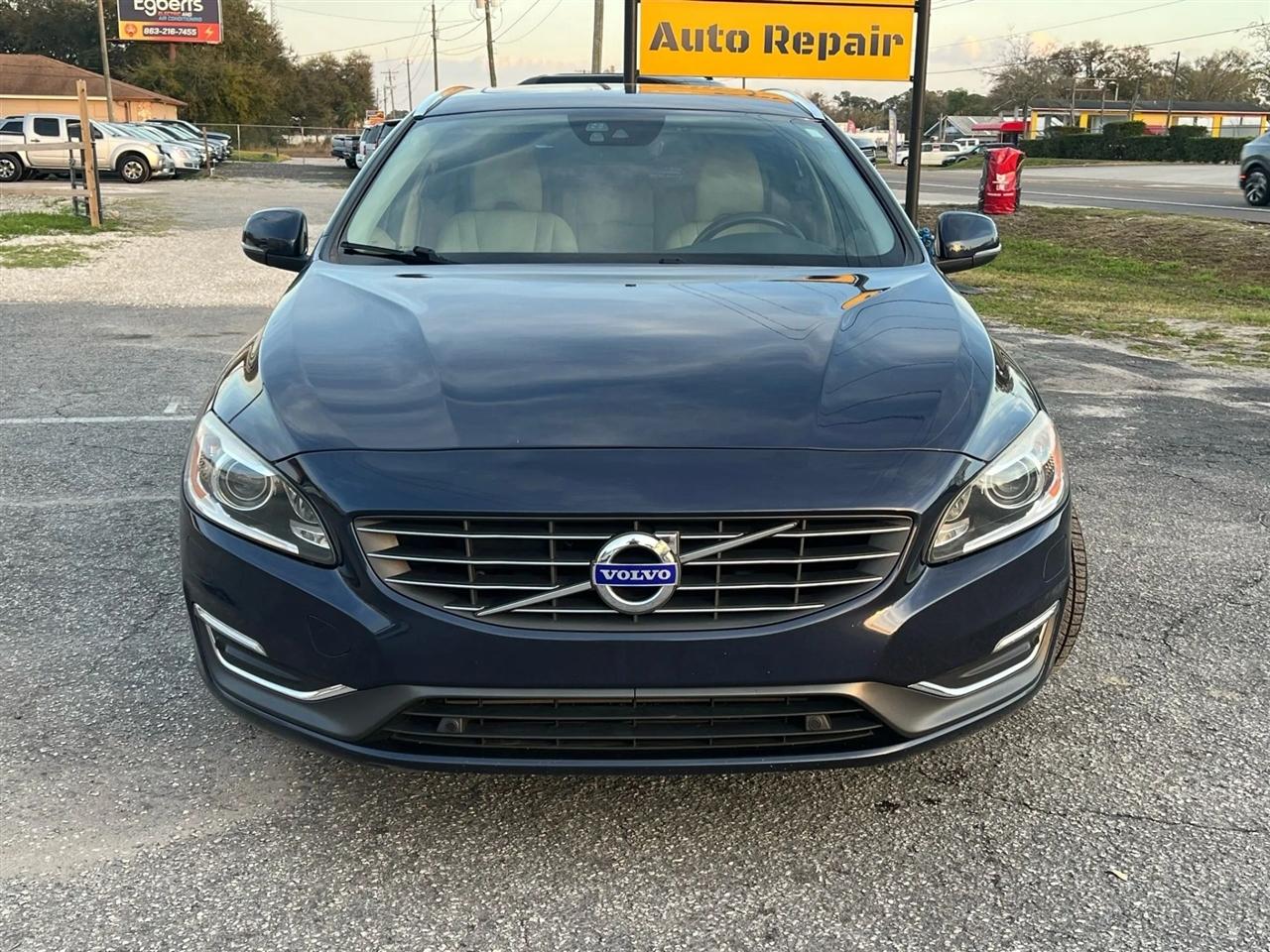 Volvo V60 T5 Drive-E Platinum FWD 2015