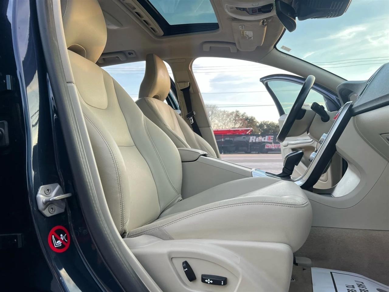 Volvo V60 T5 Drive-E Platinum FWD 2015