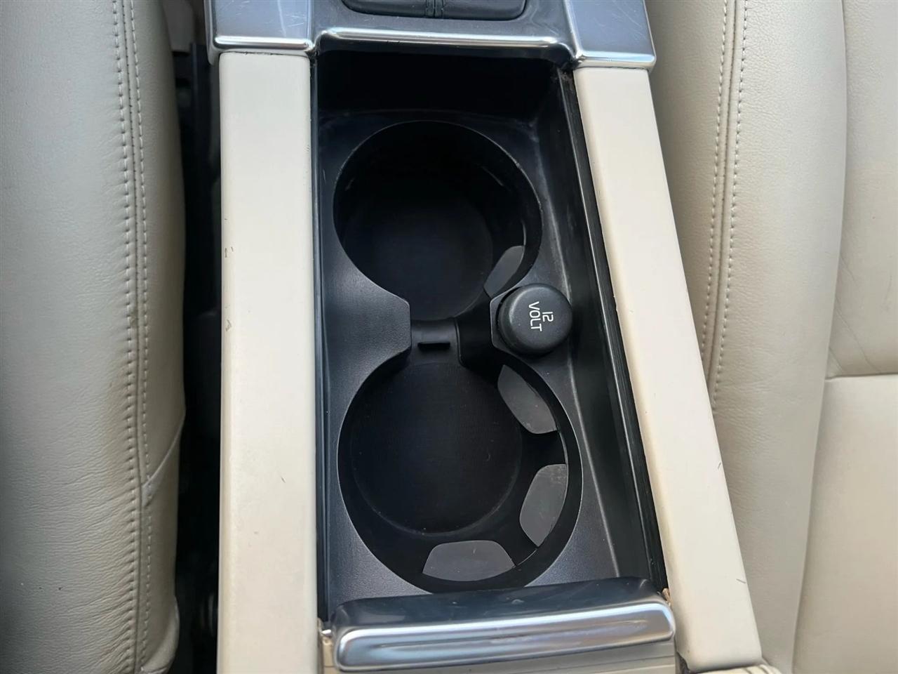 Volvo V60 T5 Drive-E Platinum FWD 2015